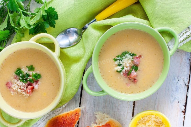 Брюссельский суп с шампиньонами