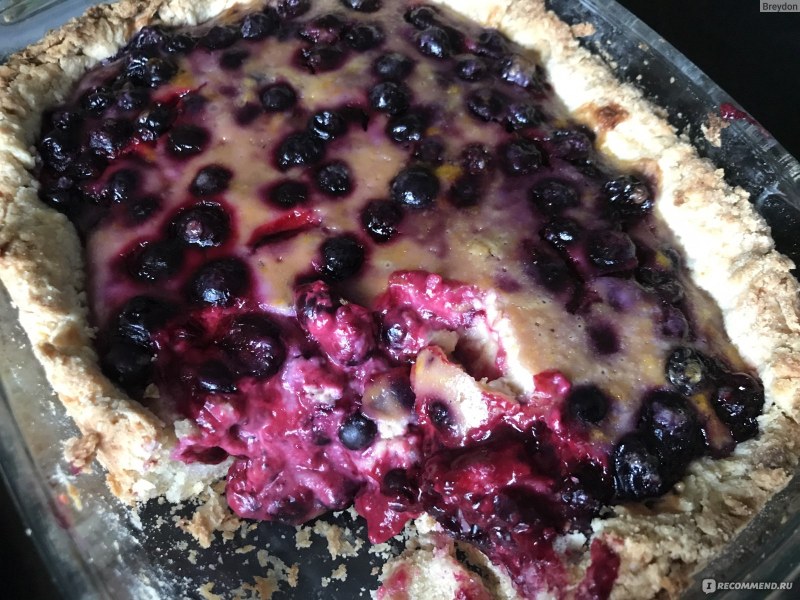 Пирог из черной смородины замороженной