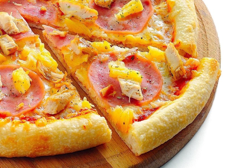 Пицца Гавайская с ананасами