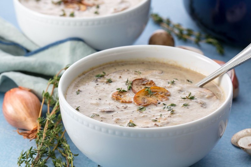 Суп грибной (с индейкой и плавленым сыром)