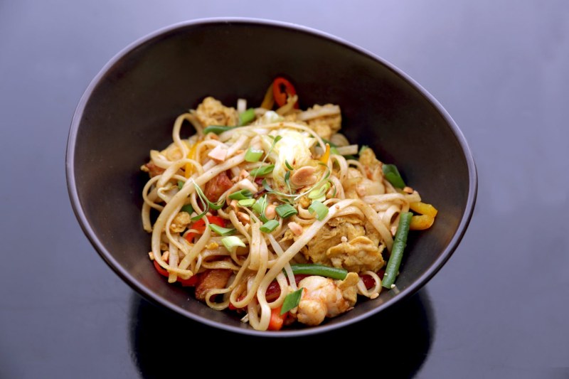 Wok удон карбонара