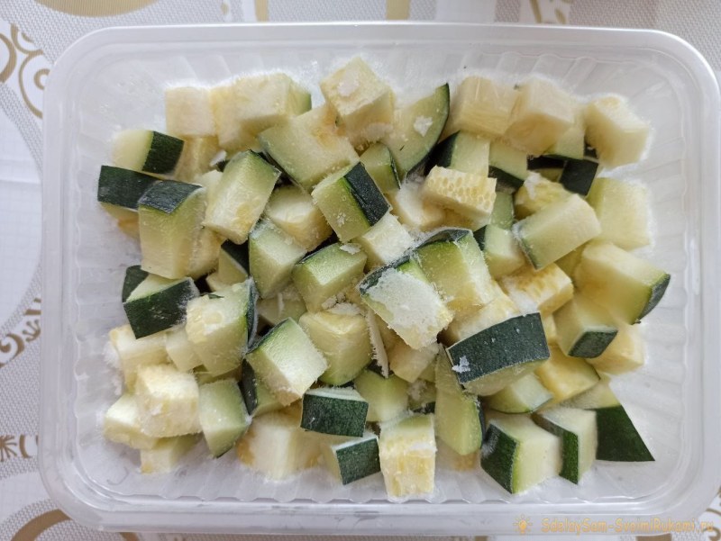 Малосольные кабачки быстрого