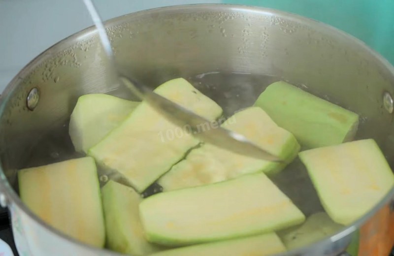 Баклажаны кубиками