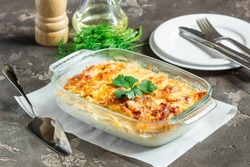 Картофельная запеканка с рыбой