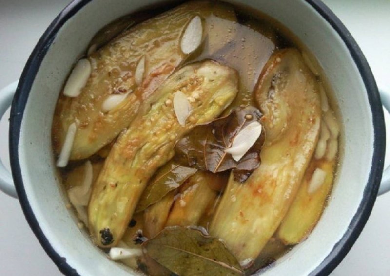 Салат из баклажан с овощами на зиму