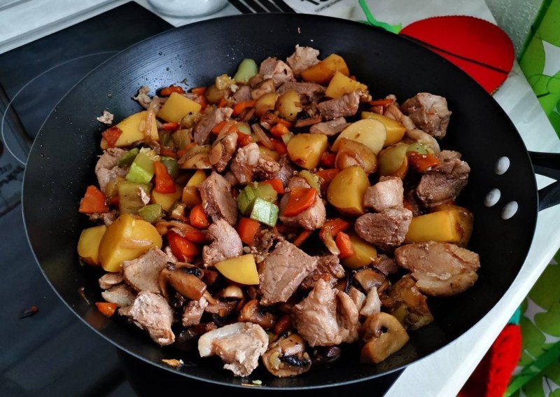 Мясо с овощами