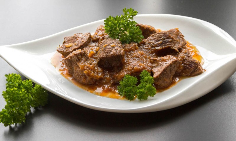 Блюда из тушеного мяса