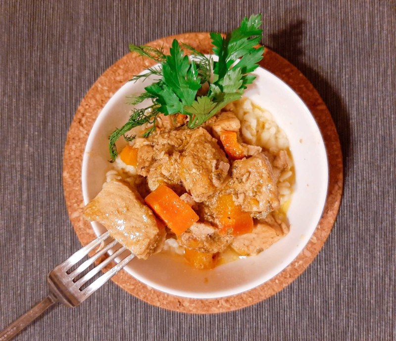 Свинина с овощами