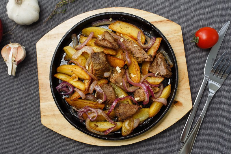 Скоблянка мясная с грибами