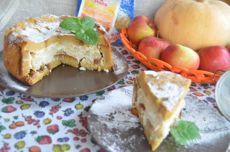 Шарлотка с яблоками в духовке