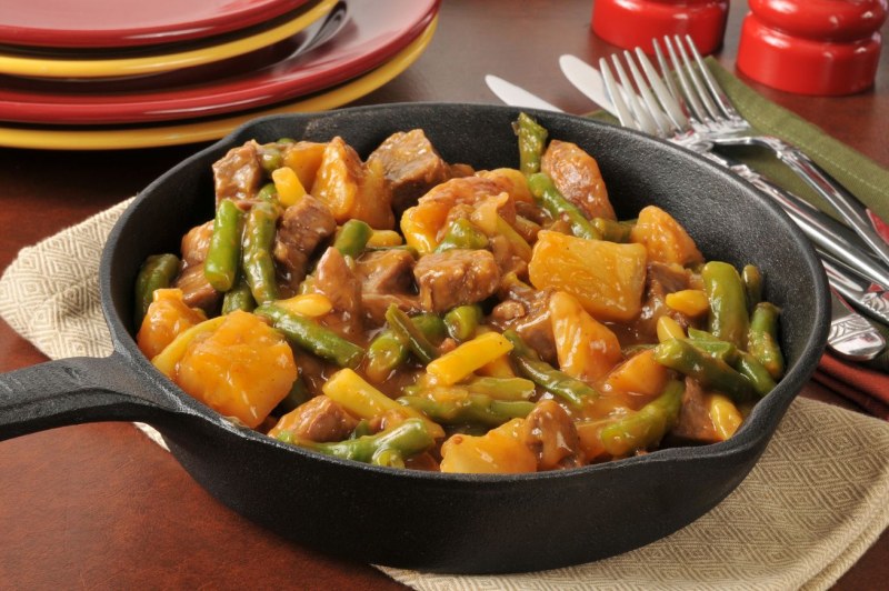Овощное рагу с фасолью стручковой и картошкой