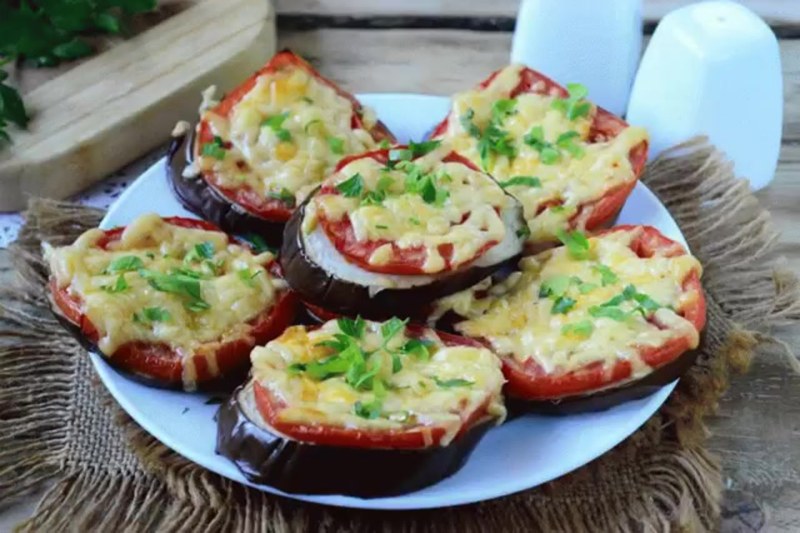 Баклажаны с чесноком на зиму