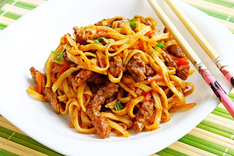 Wok яичная лапша