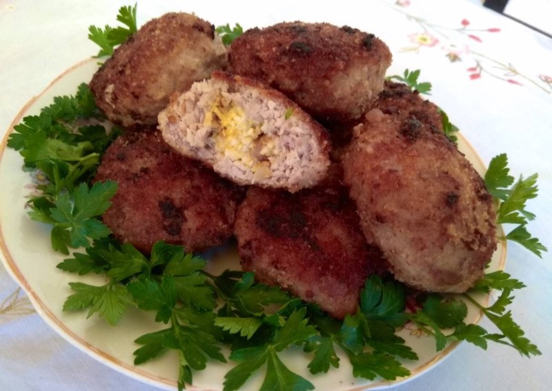 Мясные котлеты Чаттбуллар