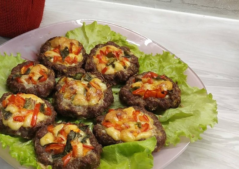 Мясные гнезда