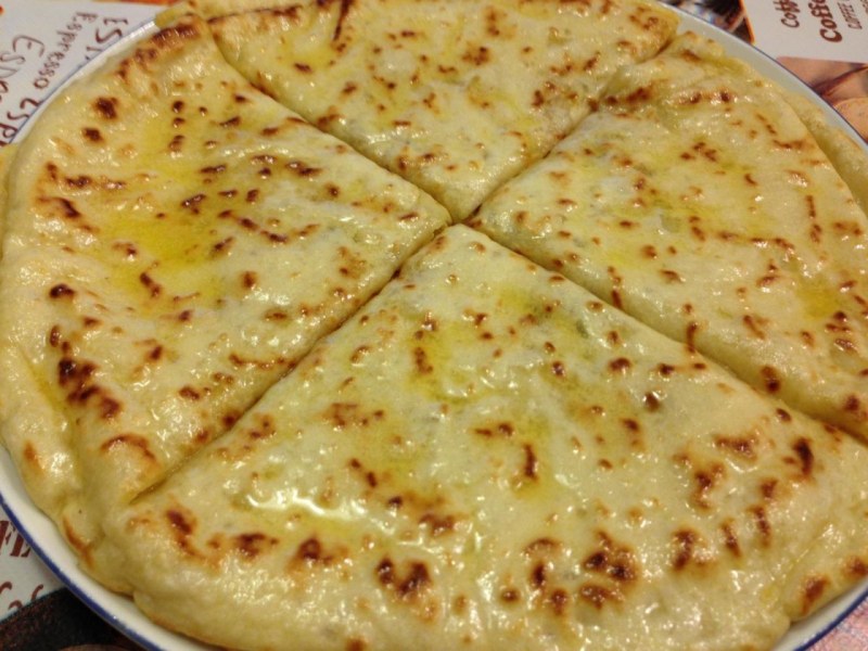 Чебуреки и хычины