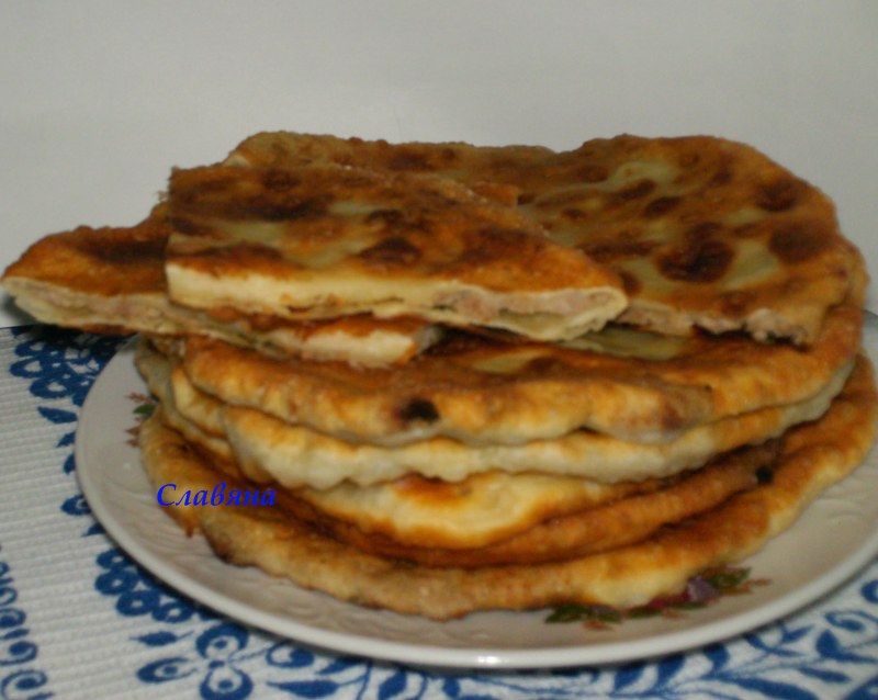 Грузинская кухня лобиани