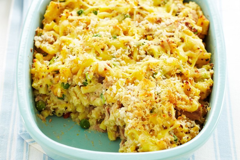 Запеканка с брокколи и курицей