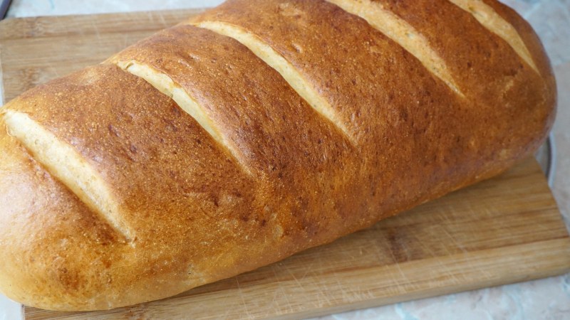 Батон нарезной домашний