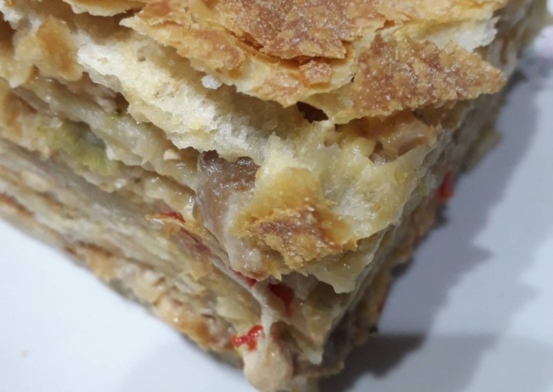 Тортик с икрой закусочный