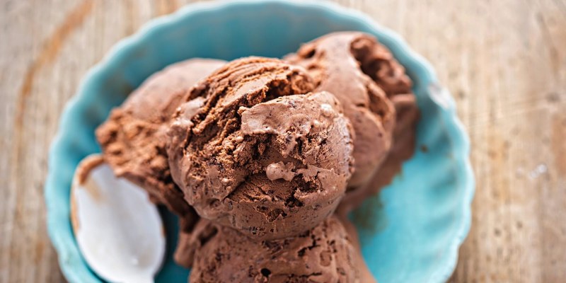Gelato al cioccolato мороженое