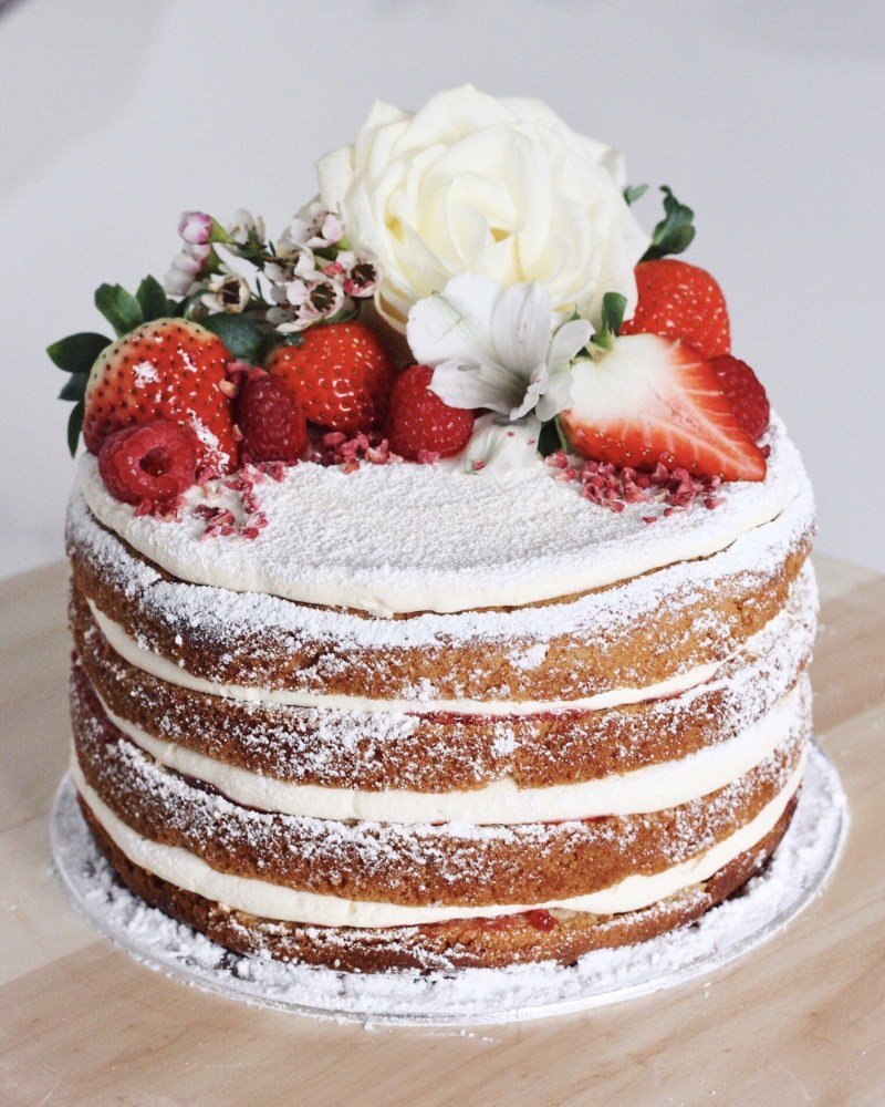 Бисквит королевы Виктории (Victoria Sponge)