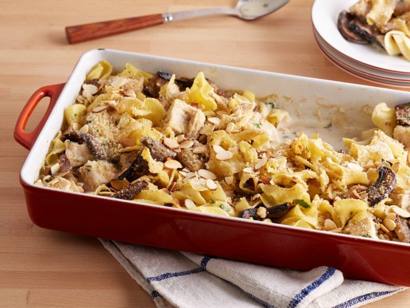 Запеканка с курицей и овощами