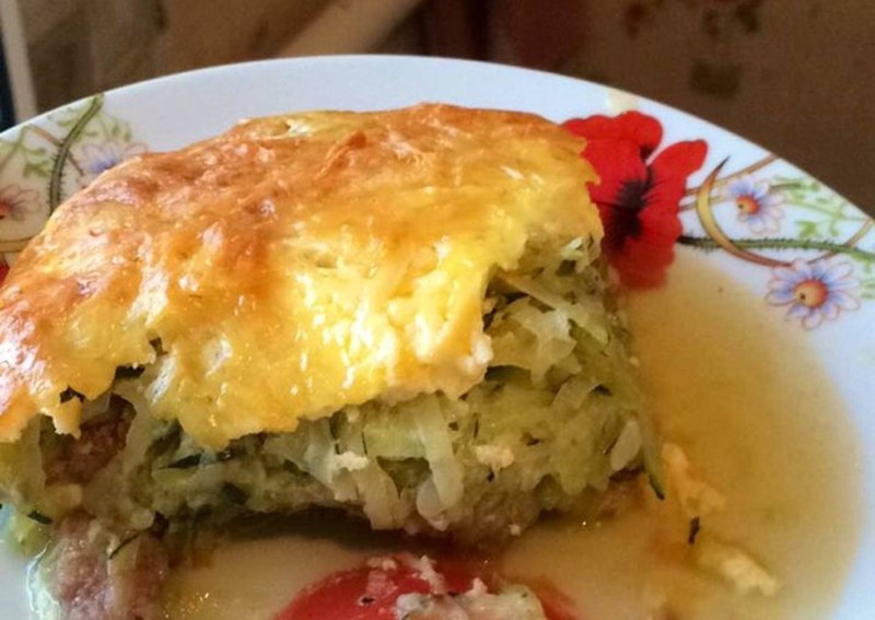 Картофельная запеканка с фаршем и сыром
