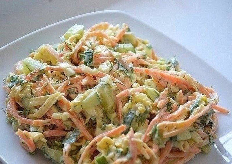 Салат Лисичка с корейской морковкой и курицей