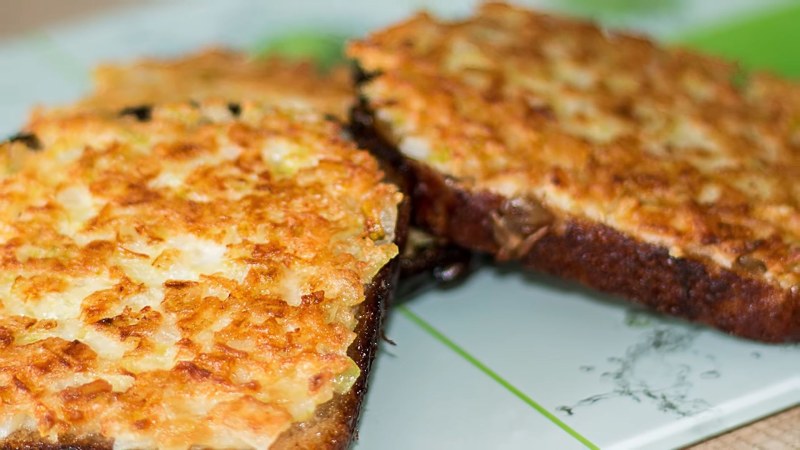 Гренки Мамут чесночные