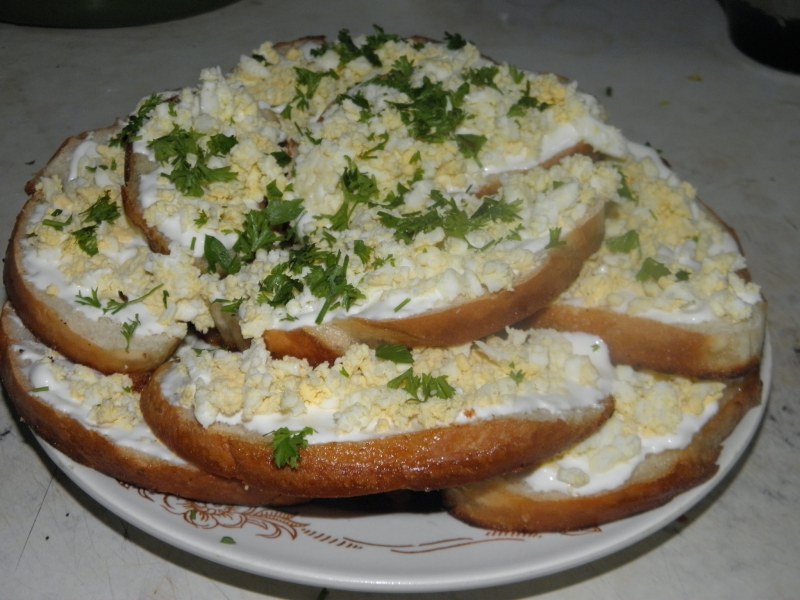 Чесночные гренки Хрустим