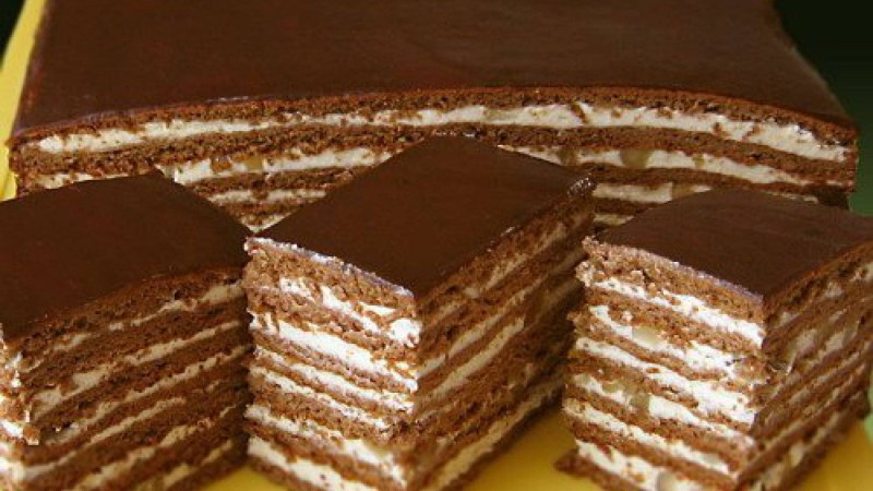 Королевский медовик