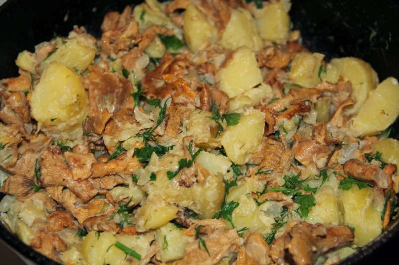 Картошка с лисичками