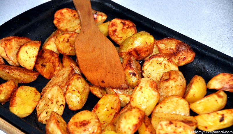 Печёная картошка в духовке
