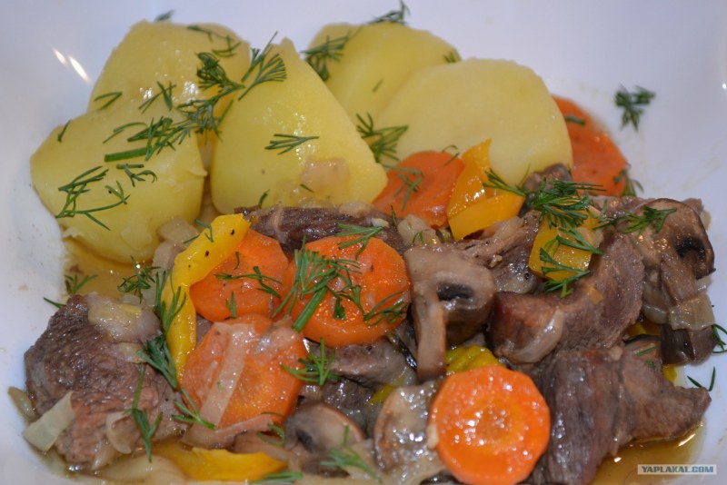 Говядина с грибами и картошкой