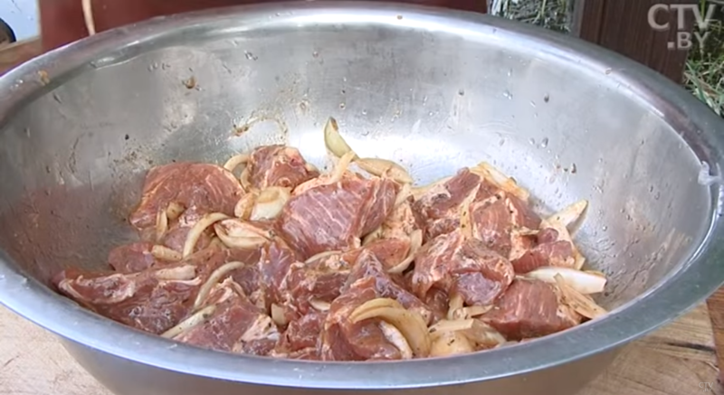 Мясо в маринаде