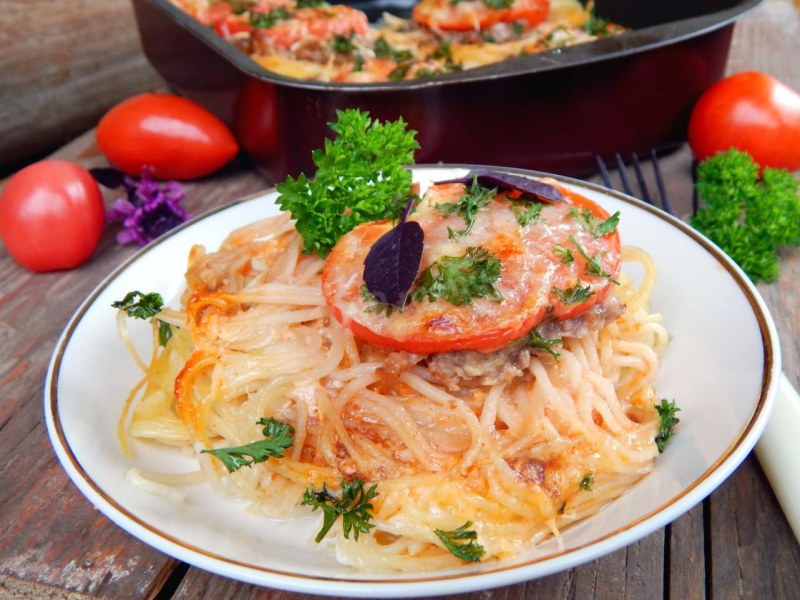 Мясные гнёзда со сливочными грибами
