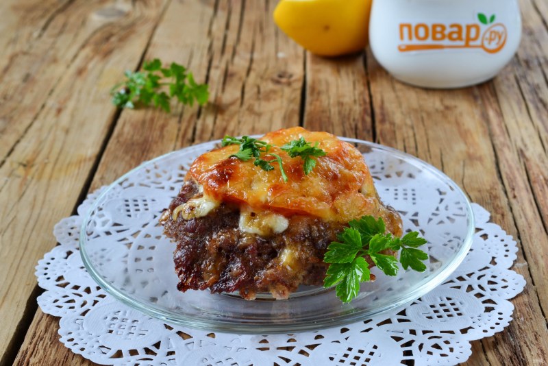 Стожки из фарша в духовке с грибами