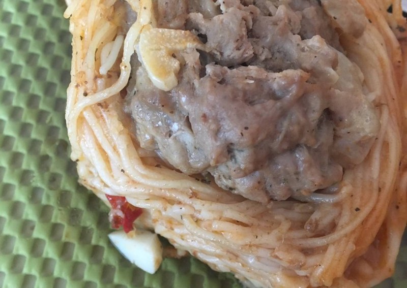 Гнёзда из макарон с фаршем