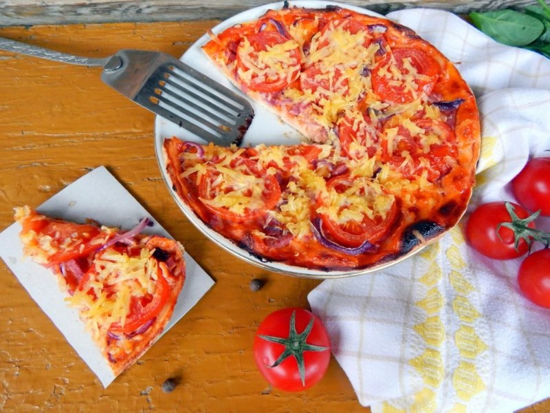 Быстрая пицца на сковородке
