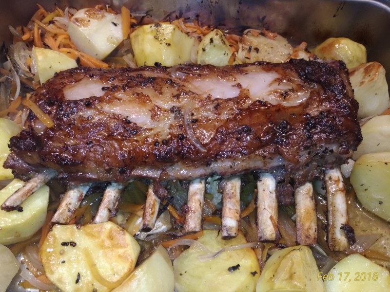Свиная корейка с картофелем