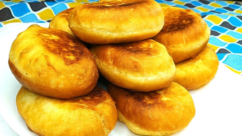 Пышные жареные пирожки