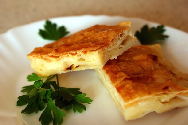 Ачма из лаваша с сыром и творогом