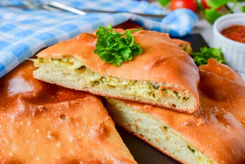 С праздником Ажьырныхуа