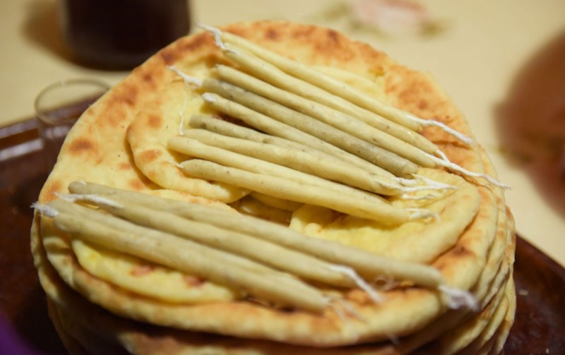 Хачапури аджарски