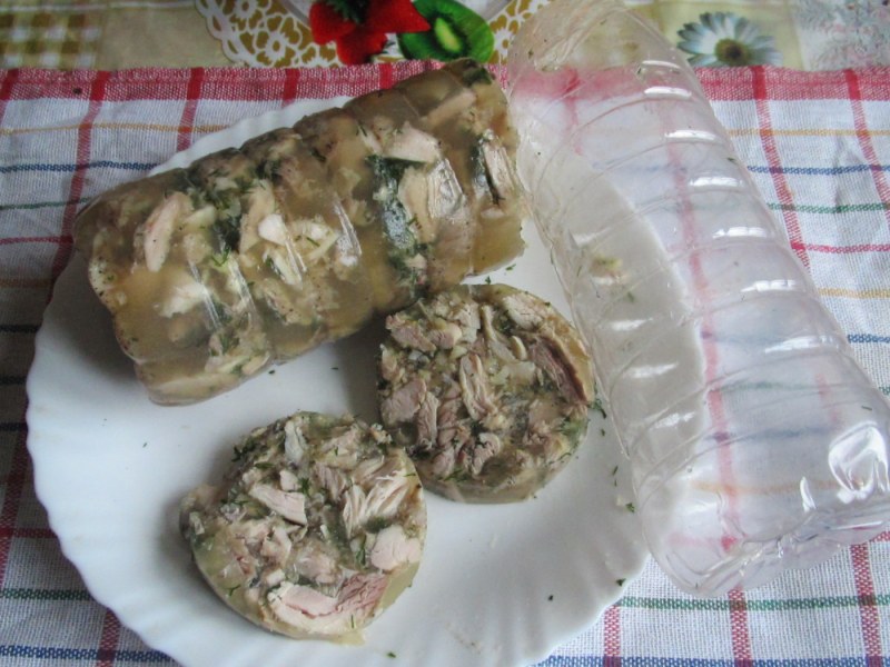 Домашняя колбаса в бутылке