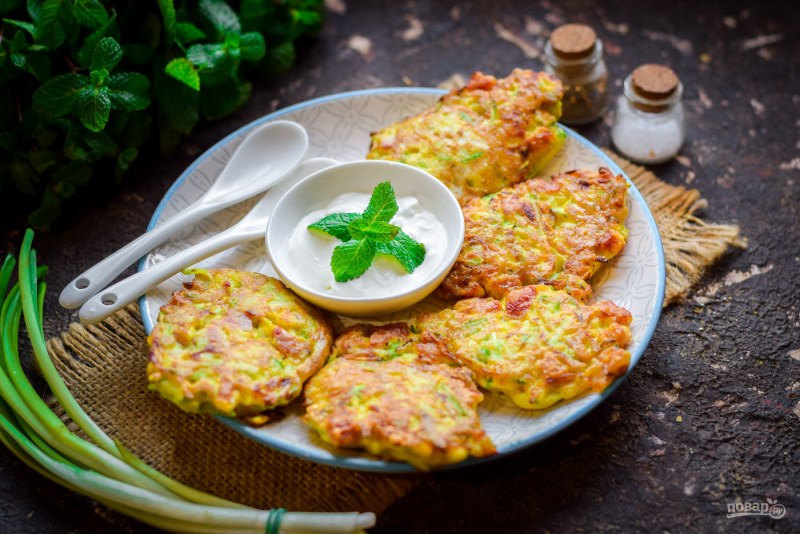 Кабачковые оладьи сладкие