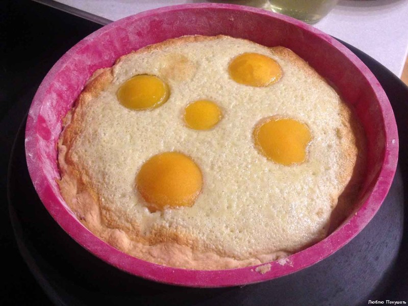 Блинный торт с персиками