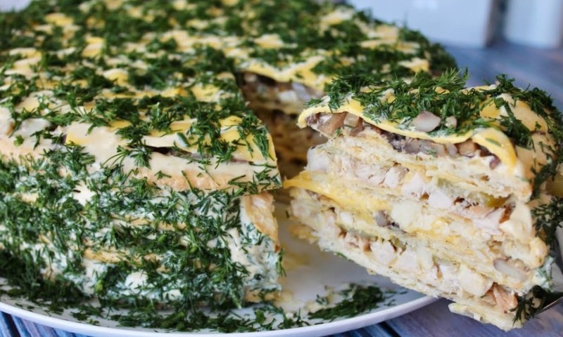 Закусочный торт из слоеного теста