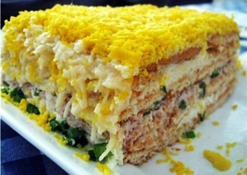 Мясной закусочный торт